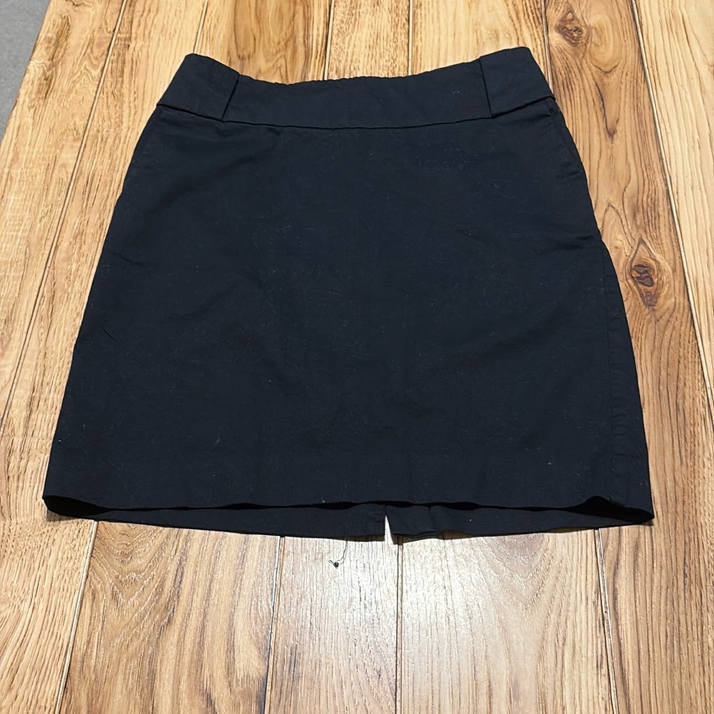 Apostrophe black straight skirt